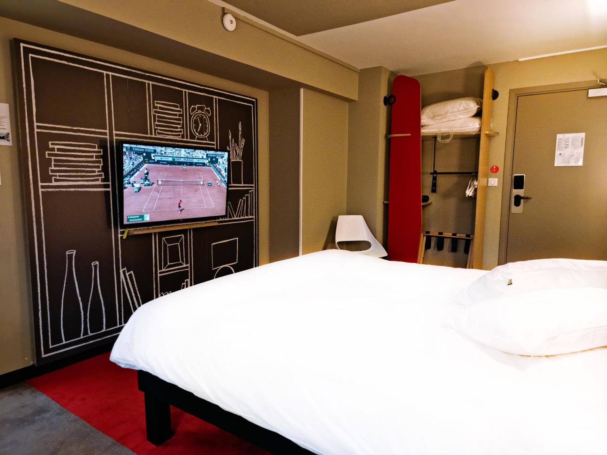 Ibis Caen Porte D'Angleterre Экстерьер фото