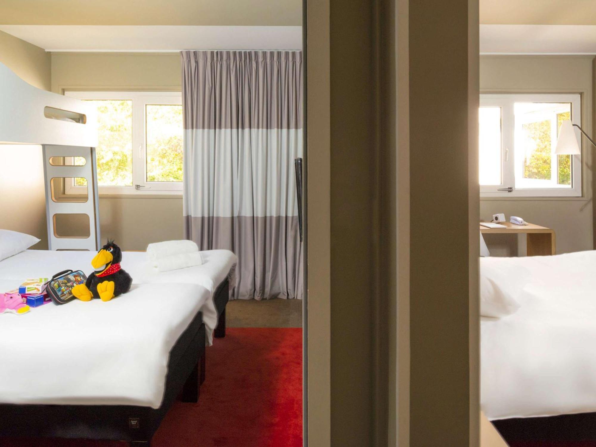 Ibis Caen Porte D'Angleterre Экстерьер фото